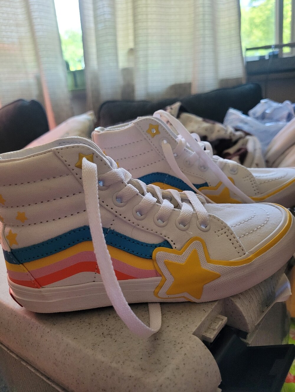 VANS Rainbow Star High Tops